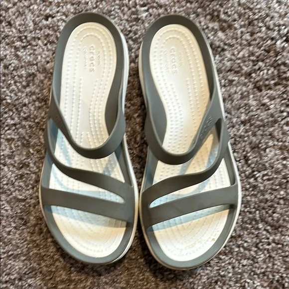 Crocs Sandals W9 - Picture 4 of 7